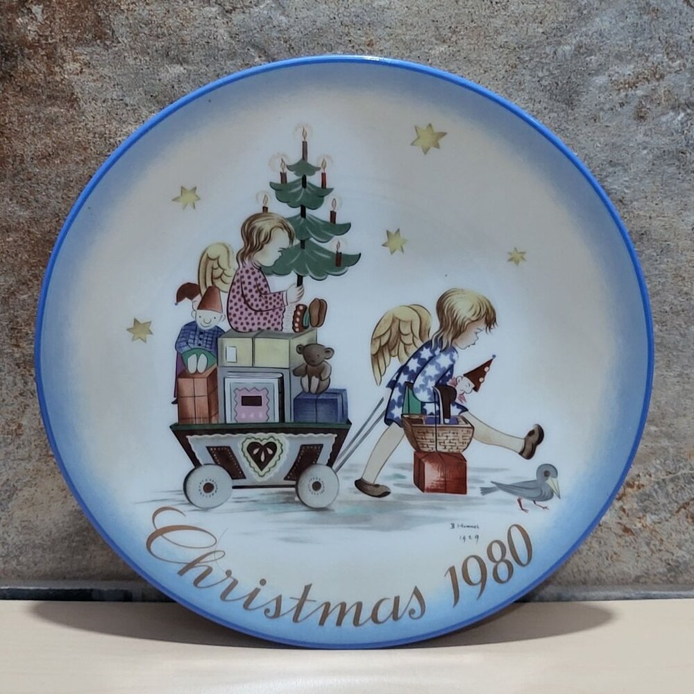 Schmid Hummel Christmas 1980 Parade into Toyland Decorative Wall Hanging Plate